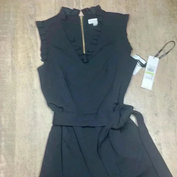 Calvin Klein pantsuit, size 4, NWT - Picture 2 of 7